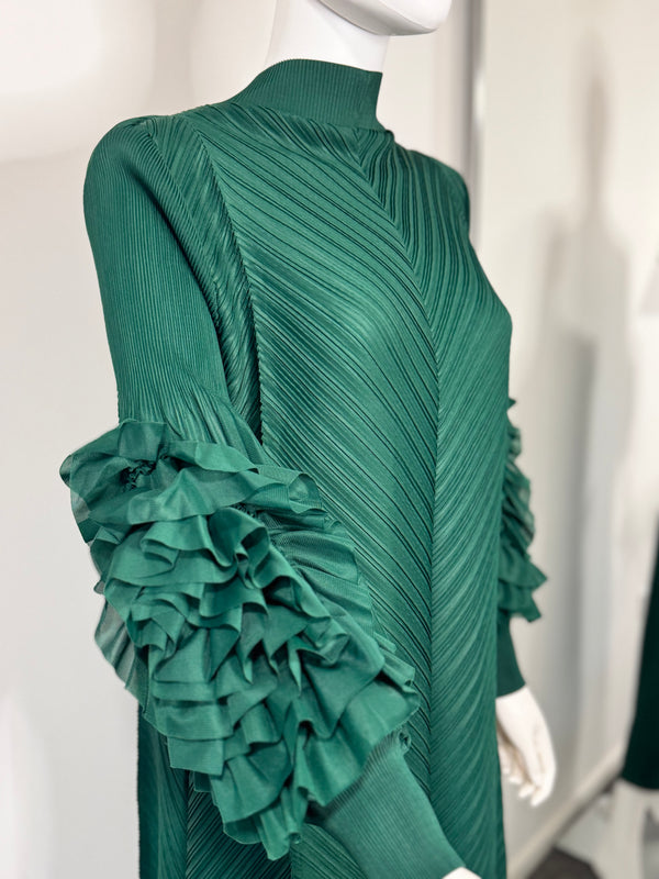 Emerald Green flower sleeves pleated dress