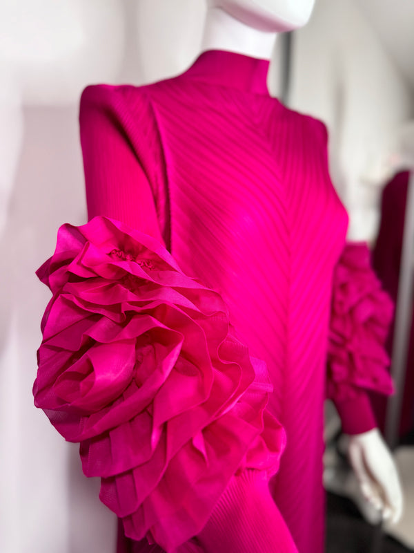 Hot pink flower sleeves pleated dress